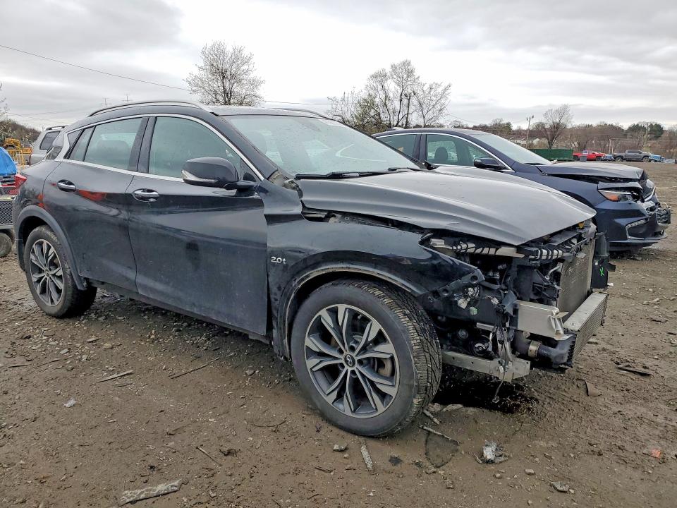 47561356 :رقم المزاد ، SJKCH5CR5JA055257 vin ، 2018 Infiniti Qx30 مزاد بيع