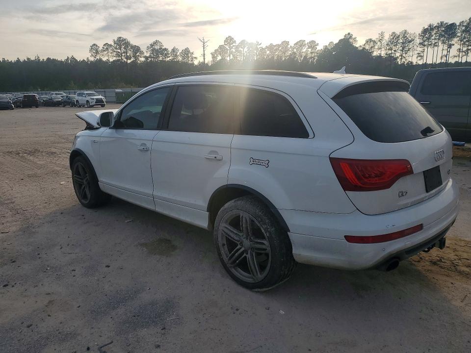2015 Audi Q7 მანქანა იყიდება აუქციონზე, vin: WA1DGAFE1FD016693, აუქციონის ნომერი: 79176975
