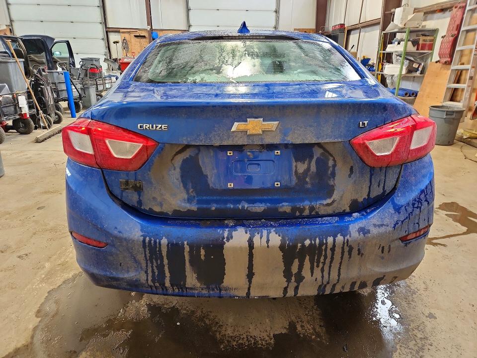45787566 :رقم المزاد ، 3G1BD5SM2HS504766 vin ، 2017 Chevrolet Cruze مزاد بيع