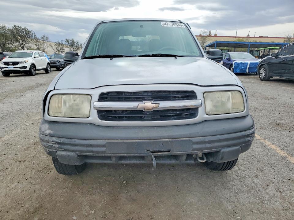 2000 Chev Tracker მანქანა იყიდება აუქციონზე, vin: 2CNBJ13C2Y6946200, აუქციონის ნომერი: 47730536