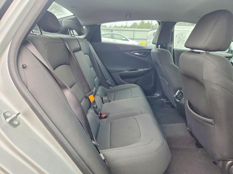 45869756 :رقم المزاد ، 1G1ZE5ST7GF312877 vin ، 2016 Chevrolet Malibu مزاد بيع