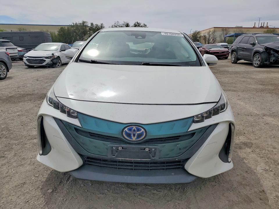 Продаж на аукціоні авто 2018 Toyota Prius Prime, vin: JTDKARFP0J3101411, номер лоту: 48160206
