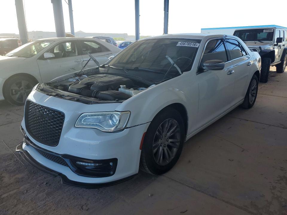 Продажа на аукционе авто 2016 Chrysler 300c, vin: 2C3CCAEG9GH198071, номер лота: 45678516