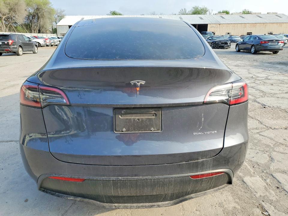 41699716 :رقم المزاد ، 7SAYGDEE9PF979056 vin ، 2023 Tesla Model Y مزاد بيع
