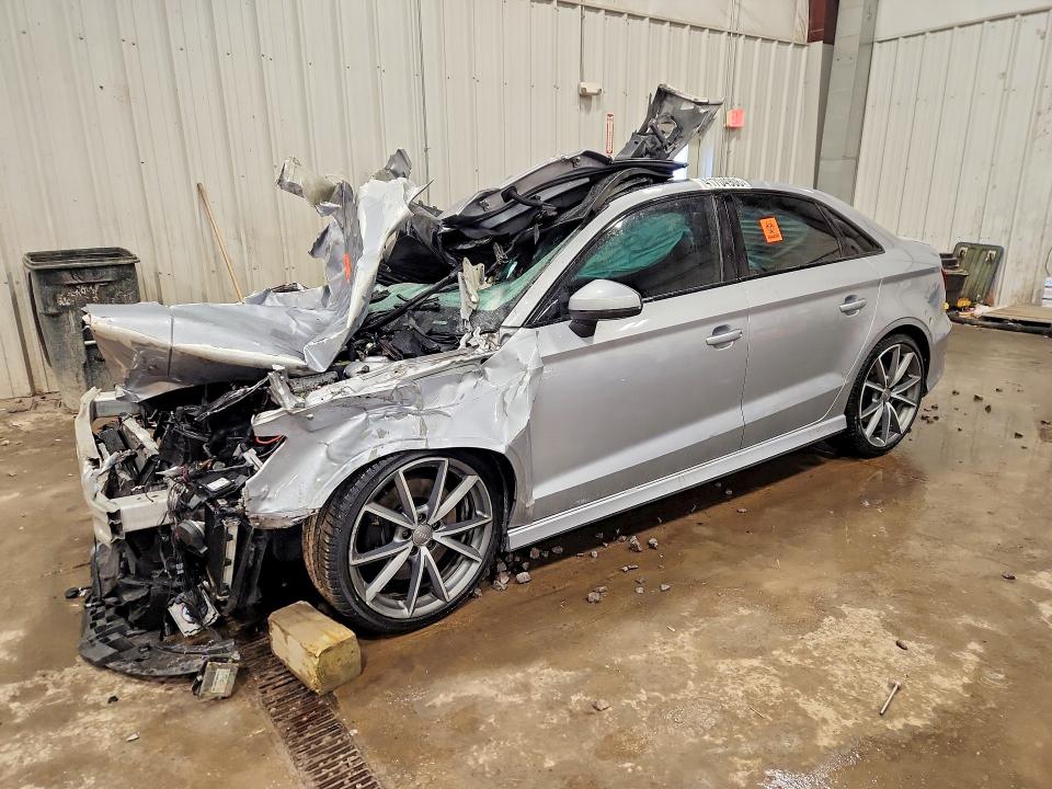 Продаж на аукціоні авто 2016 Audi S3, vin: WAUB1GFF4G1015113, номер лоту: 41704906