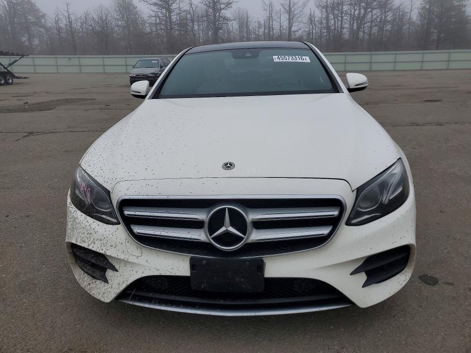 Продажа на аукционе авто 2018 Mercedes-benz E, vin: WDDZF4KB1JA301602, номер лота: 45573316