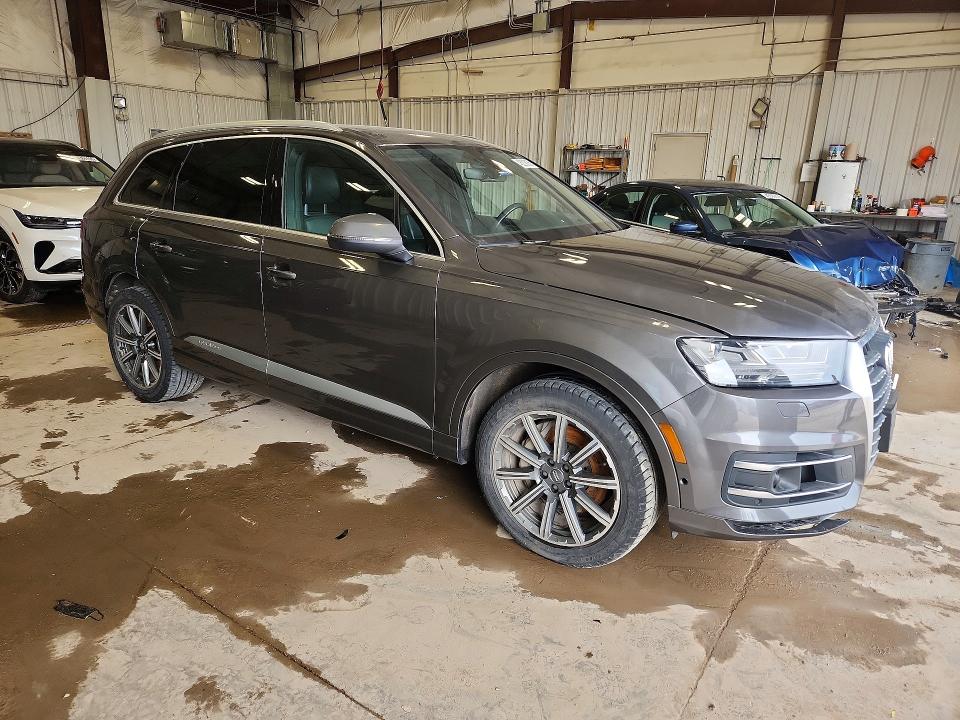 46209036 :رقم المزاد ، WA1VAAF73KD011710 vin ، 2019 Audi Q7 مزاد بيع