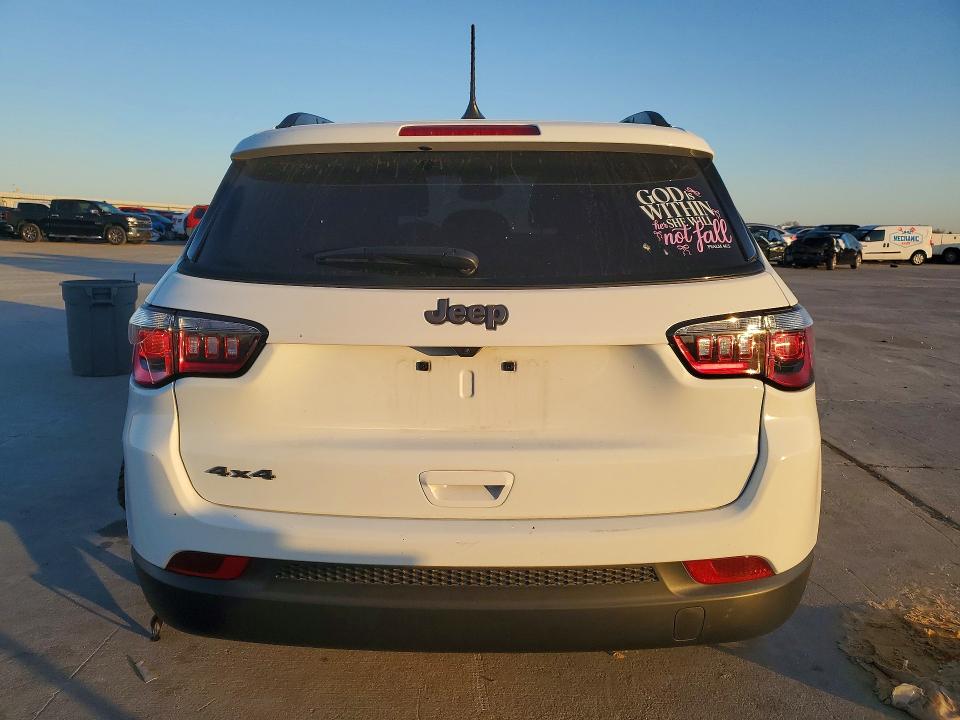 2026 Jeep Compass მანქანა იყიდება აუქციონზე, vin: 3C4NJDBN0TT160065, აუქციონის ნომერი: 46861796