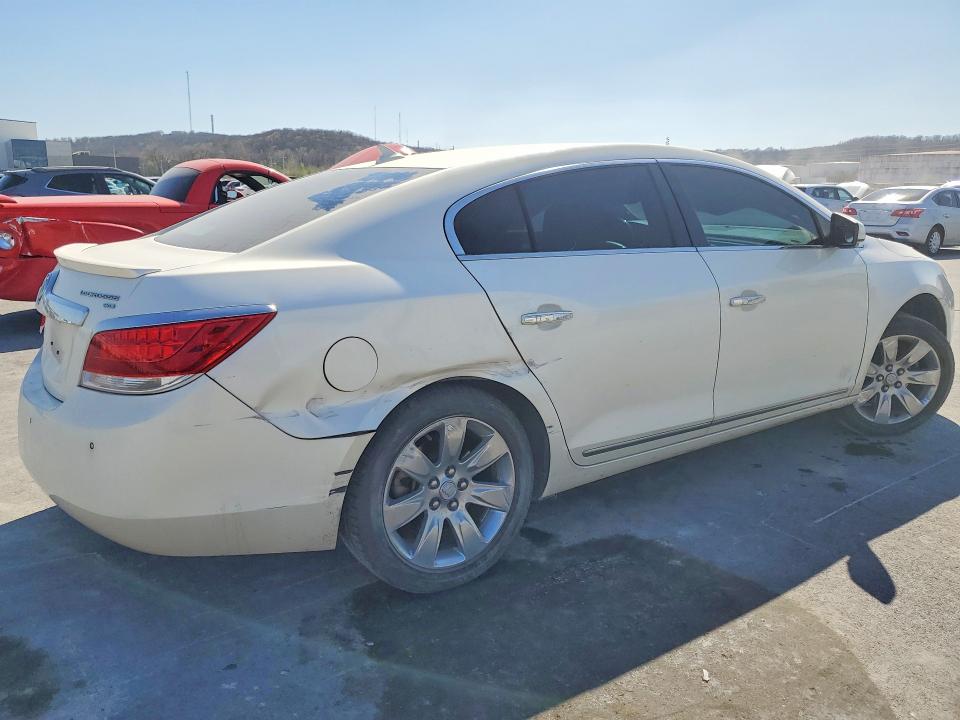 2011 Buick Lacrosse მანქანა იყიდება აუქციონზე, vin: 1G4GC5EC5BF202236, აუქციონის ნომერი: 47602986