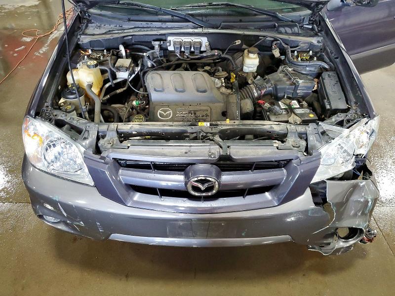 2005 Mazda Tribute მანქანა იყიდება აუქციონზე, vin: 4F2CZ94165KM32162, აუქციონის ნომერი: 79767215