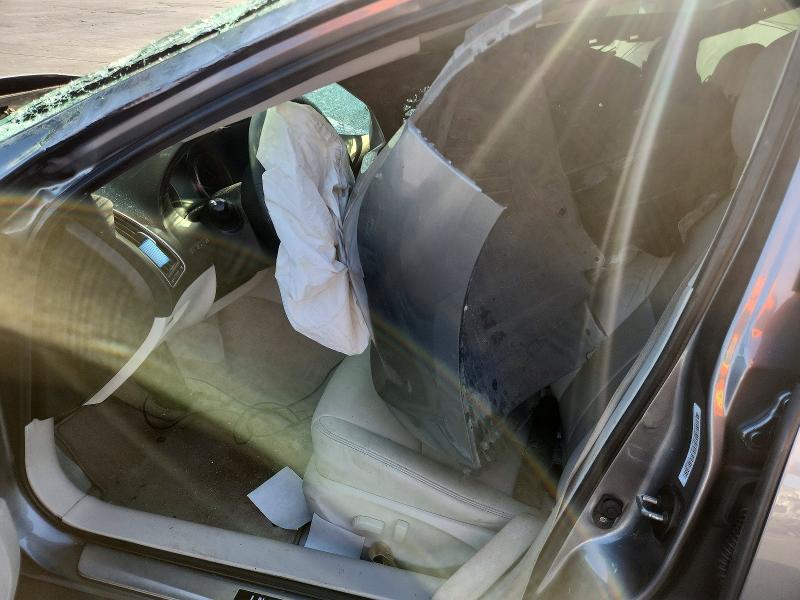 46272556 :رقم المزاد ، JN1BV7AP0EM693444 vin ، 2014 Infiniti Q50 مزاد بيع