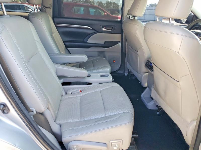 2016 Toyota Highlander მანქანა იყიდება აუქციონზე, vin: 5TDYKRFH7GS126751, აუქციონის ნომერი: 42061316