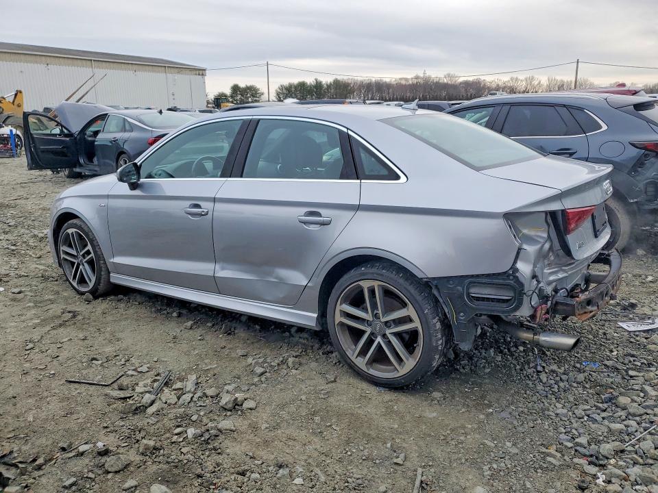 Продажа на аукционе авто 2018 Audi A3, vin: WAUJ8GFF0J1045207, номер лота: 46159126