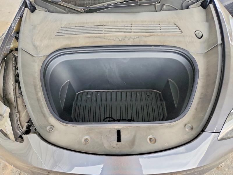 2021 Tesla Model Y მანქანა იყიდება აუქციონზე, vin: 5YJYGDEE4MF270415, აუქციონის ნომერი: 48156756