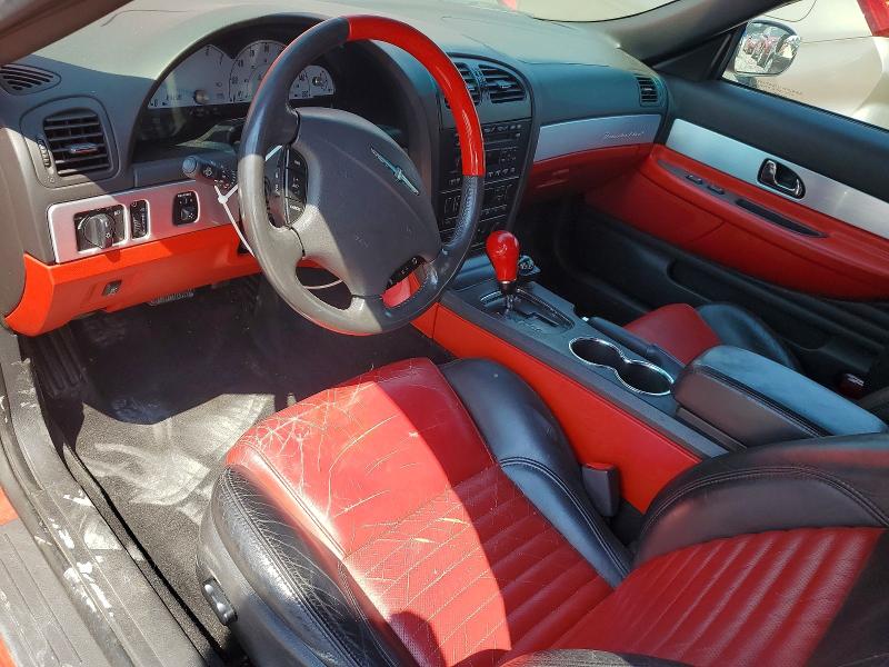 47631426 :رقم المزاد ، 1FAHP60A52Y102902 vin ، 2002 Ford Thunderbird مزاد بيع
