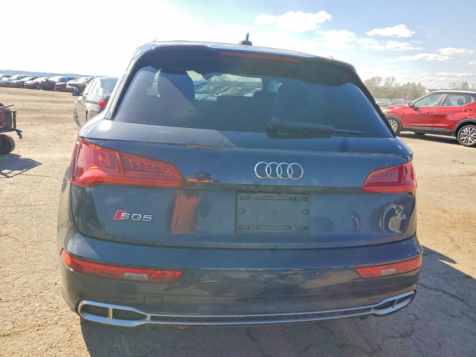 Продажа на аукционе авто 2018 Audi Sq5, vin: WA1A4AFY6J2209870, номер лота: 46067716