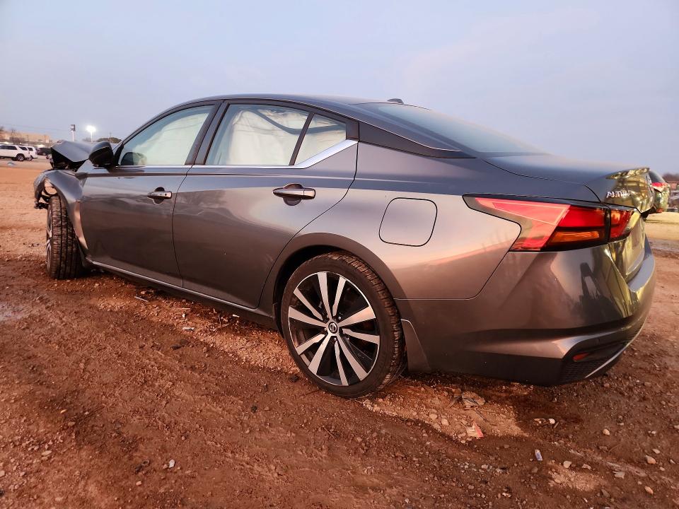Продажа на аукционе авто 2021 Nissan Altima, vin: 1N4BL4CV4MN382529, номер лота: 79012495