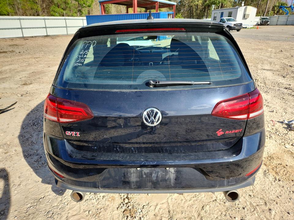 41946236 :رقم المزاد ، 3VW5T7AU3KM005889 vin ، 2019 Volkswagen Gti مزاد بيع