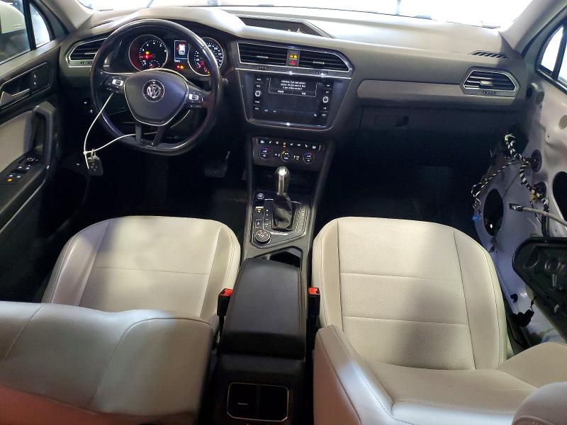 79827835 :رقم المزاد ، 3VV2B7AXXJM033725 vin ، 2018 Volkswagen Tiguan مزاد بيع