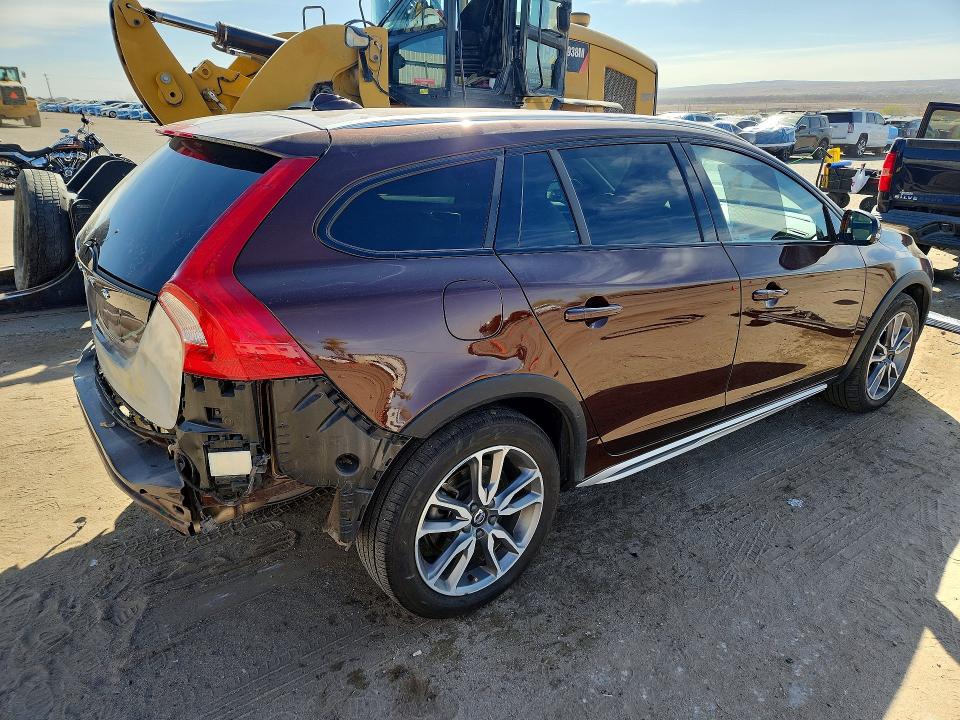 Продаж на аукціоні авто 2018 Volvo V60 Cross Country, vin: YV440MWK1J2049003, номер лоту: 45813786