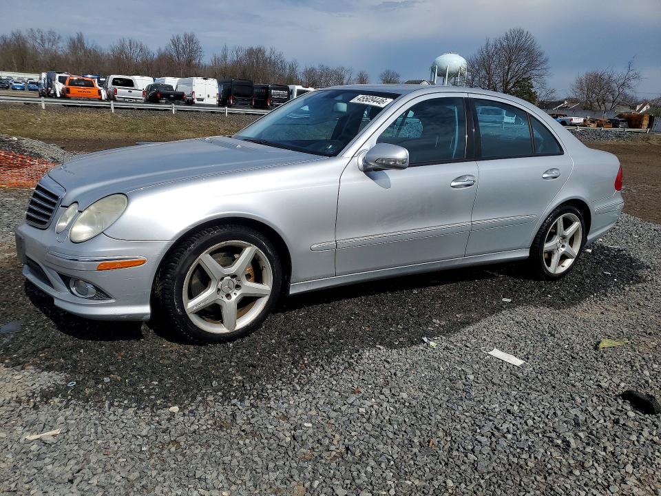 45509446 :رقم المزاد ، WDBUF87X79B428908 vin ، 2009 Mercedes-benz E مزاد بيع