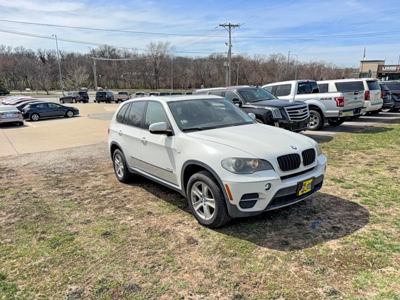 Auction sale of the 2011 Bmw X5, vin: 5UXZV4C58BL403604, lot number: 46889046