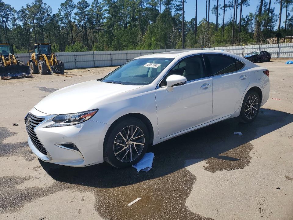 2018 Lexus Es 350 მანქანა იყიდება აუქციონზე, vin: 58ABK1GGXJU117479, აუქციონის ნომერი: 46357666