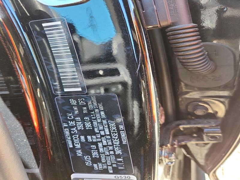 2025 Kia K4 მანქანა იყიდება აუქციონზე, vin: 3KPFT4DE4SE156907, აუქციონის ნომერი: 45958146