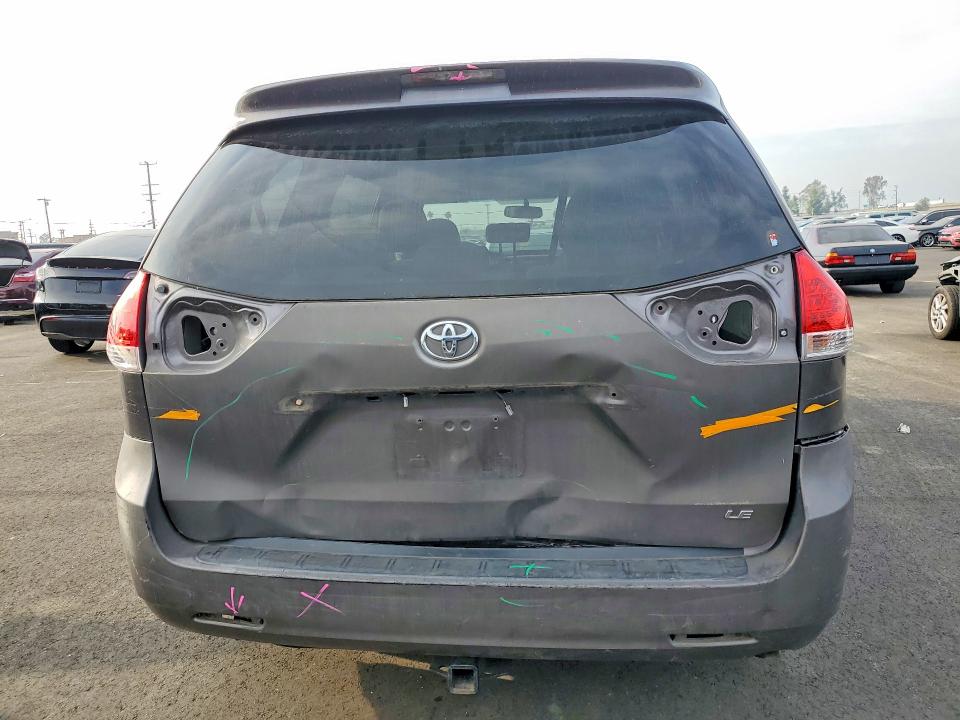 Auction sale of the 2011 Toyota Sienna, vin: 5TDKK3DC0BS046212, lot number: 78307125