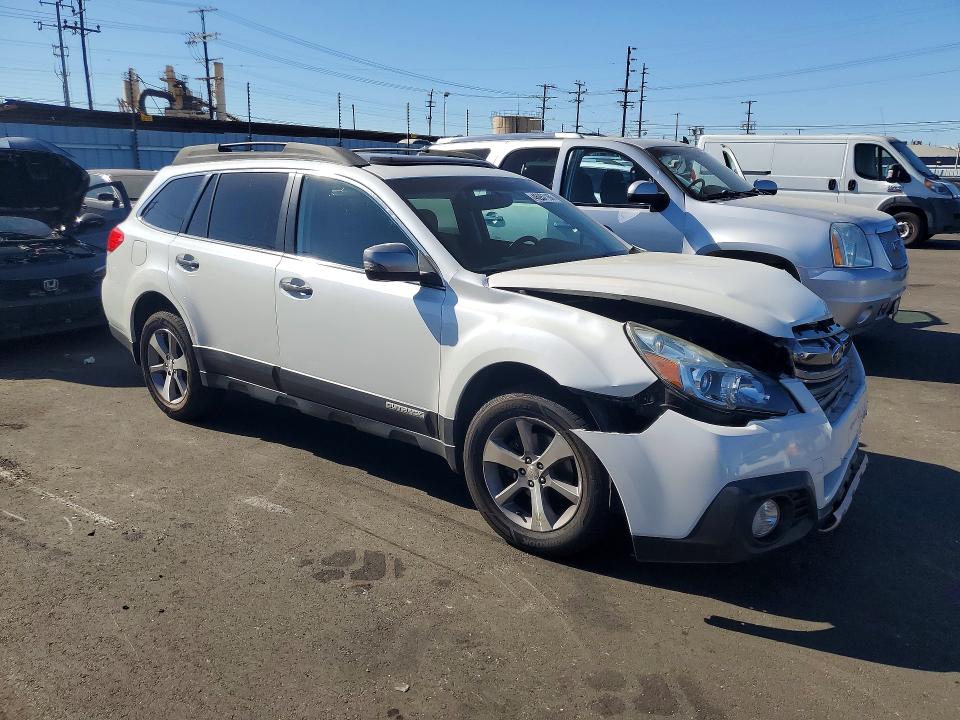 46957166 :رقم المزاد ، 4S4BRBSC8D3292093 vin ، 2013 Subaru Outback مزاد بيع