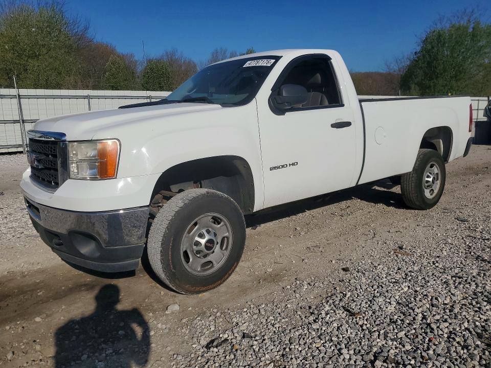 47787176 :رقم المزاد ، 1GT01ZCG5BF185186 vin ، 2011 Gmc Sierra مزاد بيع