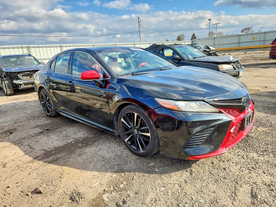Aukcja sprzedaży 2018 Toyota Camry, vin: 4T1B61HK2JU109942, numer aukcji: 45560706