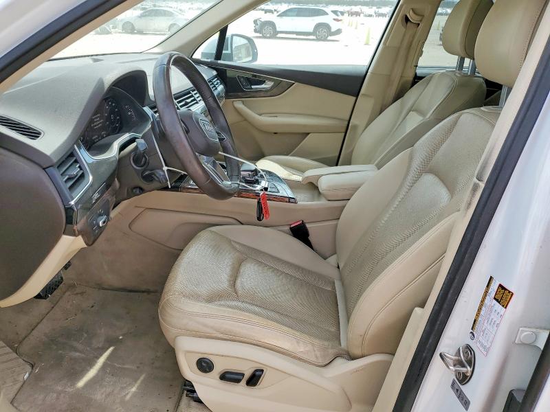2017 Audi Q7 მანქანა იყიდება აუქციონზე, vin: WA1LAAF71HD016162, აუქციონის ნომერი: 41714376