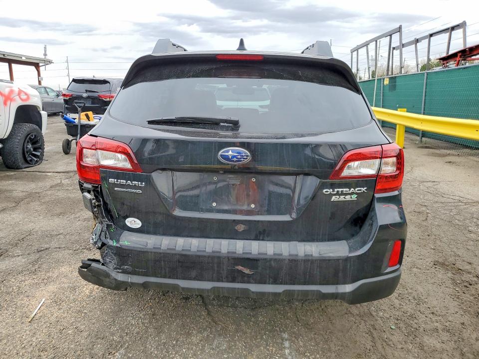 45888826 :رقم المزاد ، 4S4BSANC7G3301803 vin ، 2016 Subaru Outback مزاد بيع