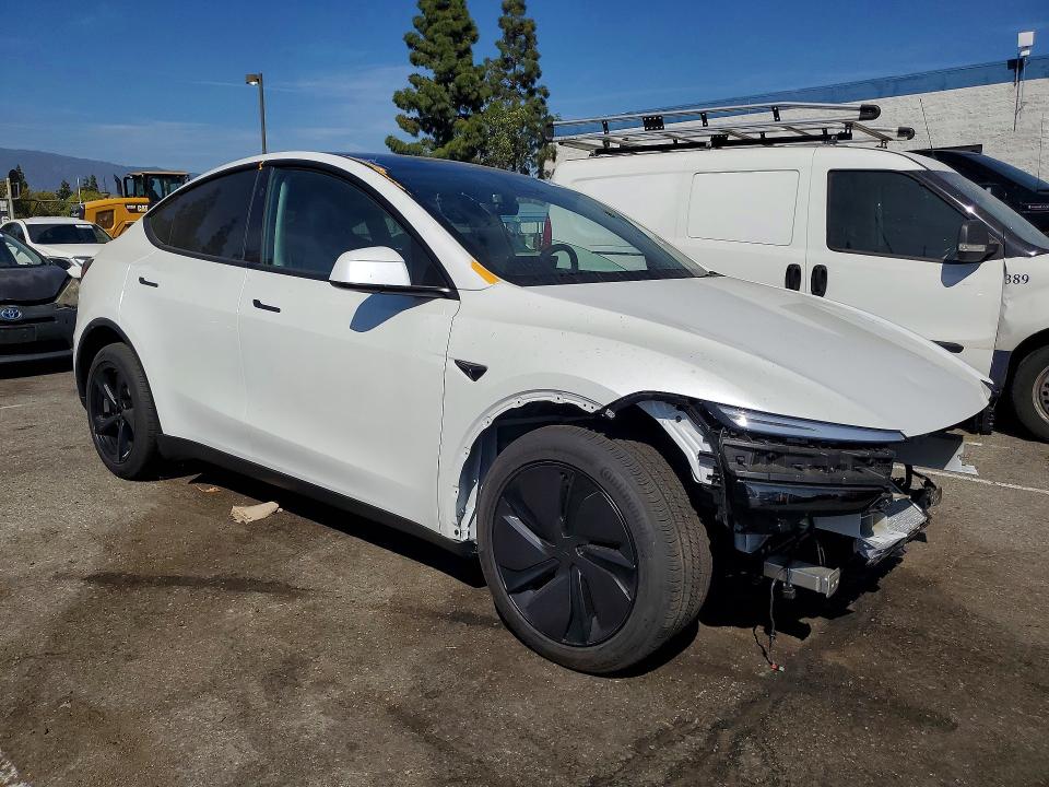Продажа на аукционе авто 2026 Tesla Model Y, vin: 7SAYGDED9TF560092, номер лота: 47449216