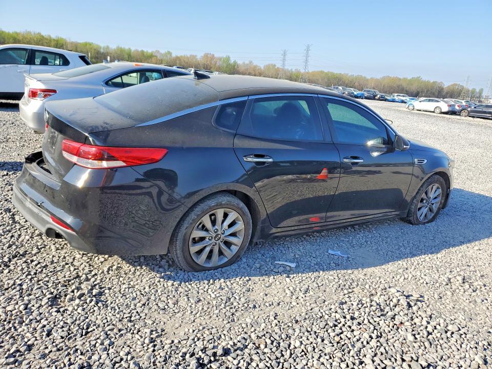 46860126 :رقم المزاد ، 5XXGT4L36JG253696 vin ، 2018 Kia Optima مزاد بيع
