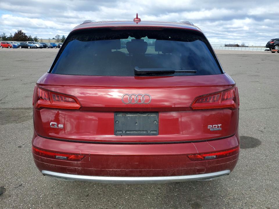 2018 Audi Q5 მანქანა იყიდება აუქციონზე, vin: WA1CNBFY6J2110767, აუქციონის ნომერი: 45916556