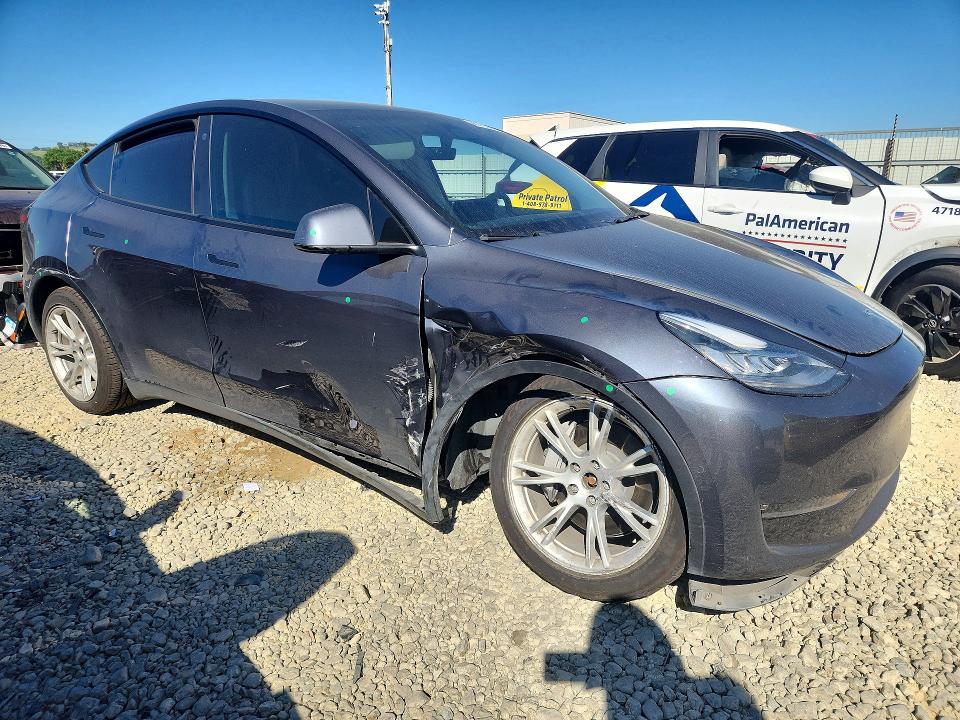 Продаж на аукціоні авто 2021 Tesla Model Y, vin: 5YJYGDEE9MF271656, номер лоту: 46711486