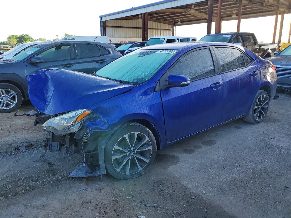 48101596 :رقم المزاد ، 5YFBURHE5JP776231 vin ، 2018 Toyota Corolla مزاد بيع