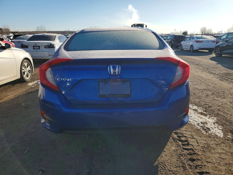 Продажа на аукционе авто 2018 Honda Civic, vin: 2HGFC2F50JH030405, номер лота: 46692836