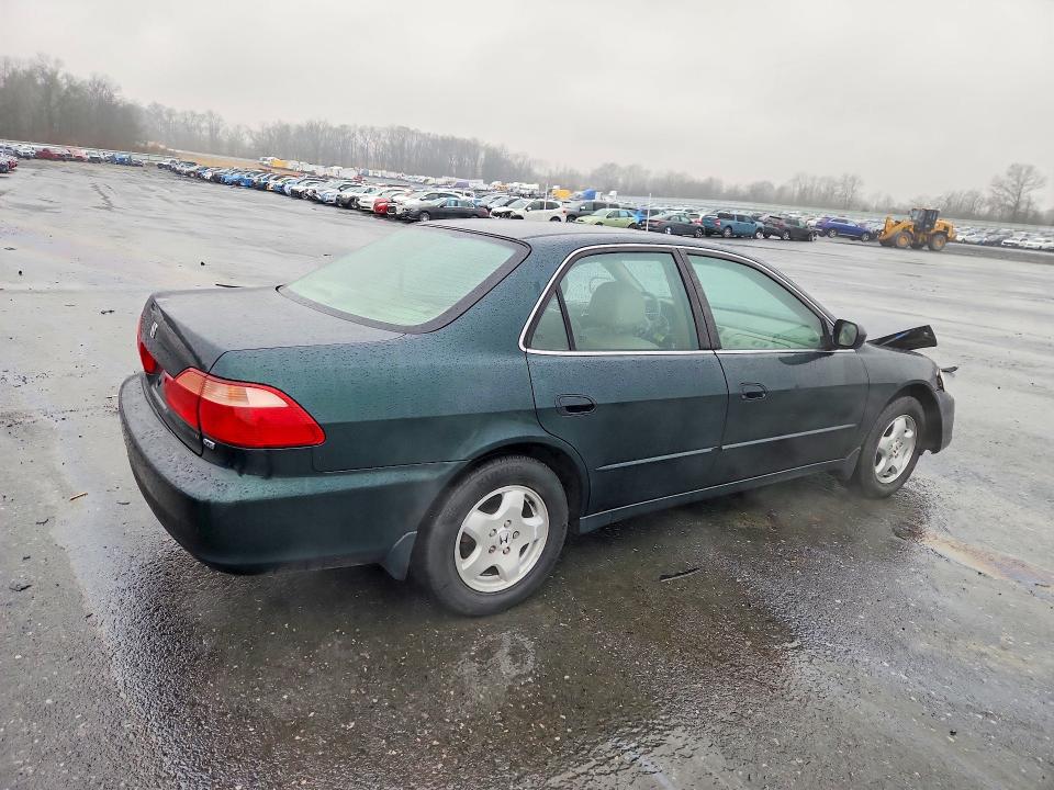 Продажа на аукционе авто 2000 Honda Accord, vin: 1HGCG1659YA016920, номер лота: 79378335