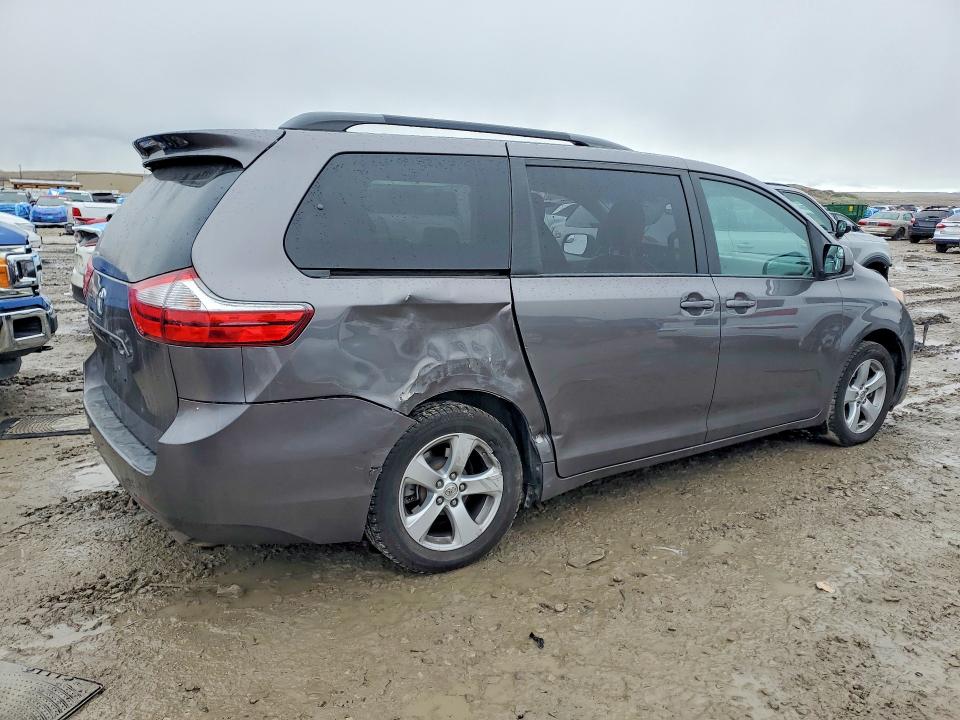 Продаж на аукціоні авто 2017 Toyota Sienna, vin: 5TDKZ3DC2HS899215, номер лоту: 79954155
