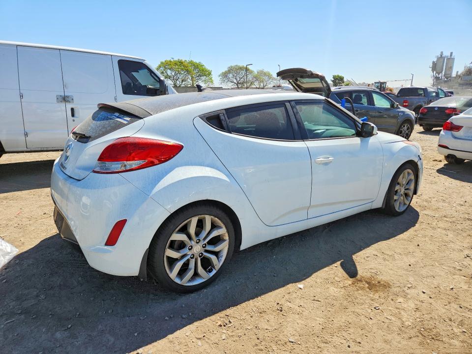 2013 Hyundai Veloster მანქანა იყიდება აუქციონზე, vin: KMHTC6AD0DU167395, აუქციონის ნომერი: 46770746