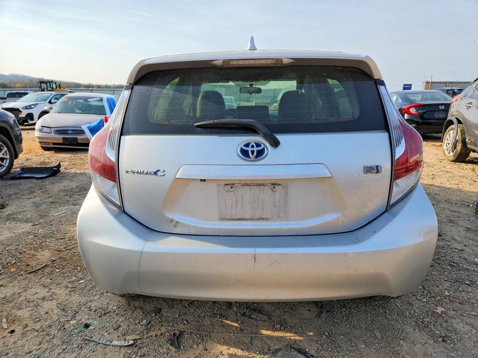 Продажа на аукционе авто 2015 Toyota Prius C, vin: JTDKDTB36F1089369, номер лота: 47433126