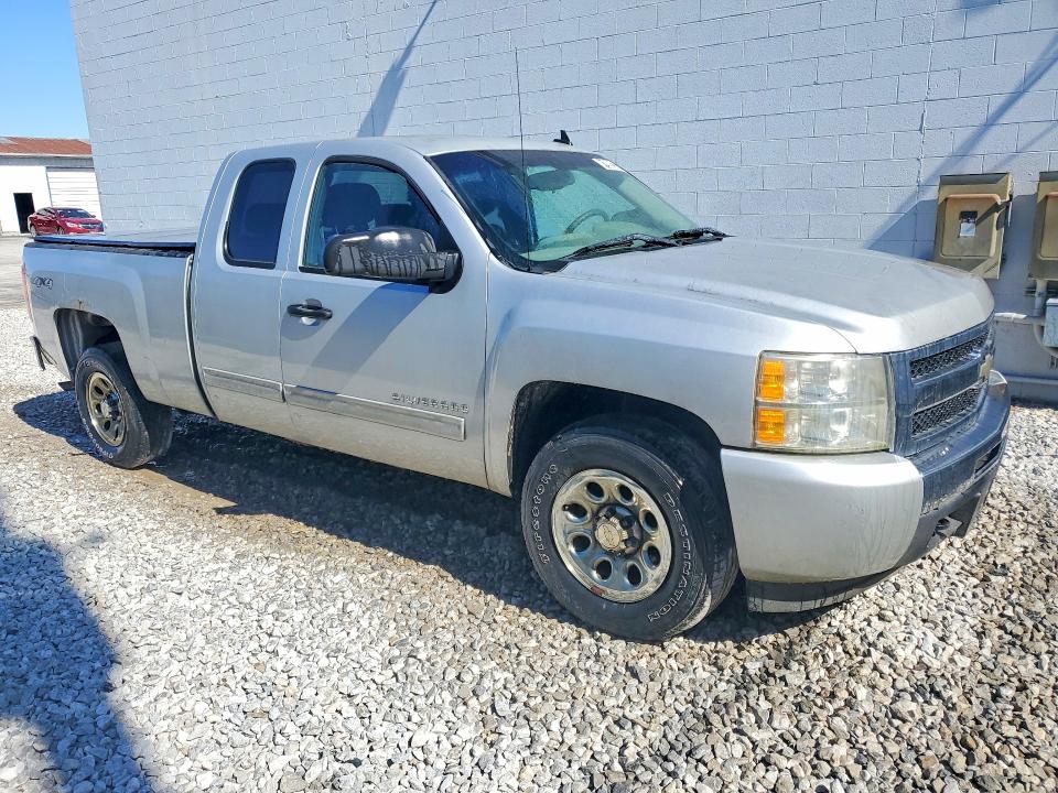 2011 Chevrolet Silverado მანქანა იყიდება აუქციონზე, vin: 1GCRKREA4BZ223647, აუქციონის ნომერი: 41992326