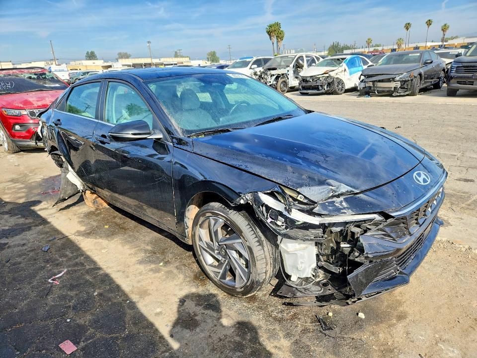 2025 Hyundai Elantra მანქანა იყიდება აუქციონზე, vin: KMHLP4DG9SU975031, აუქციონის ნომერი: 47443836
