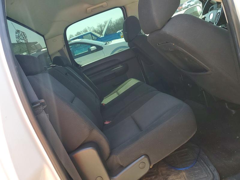 Продаж на аукціоні авто 2011 Chevrolet Silverado, vin: 3GCPCSE04BG242203, номер лоту: 47243876