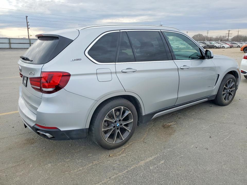 46519726 :رقم المزاد ، 5UXKT0C33H0V95734 vin ، 2017 Bmw X5 مزاد بيع