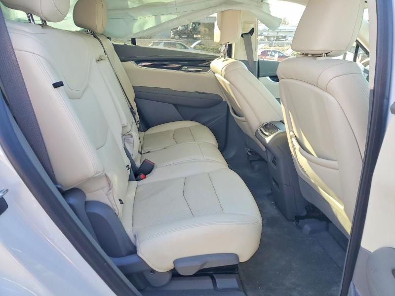 46294986 :رقم المزاد ، 1GYKPDRS4MZ231494 vin ، 2021 Cadillac Xt6 مزاد بيع
