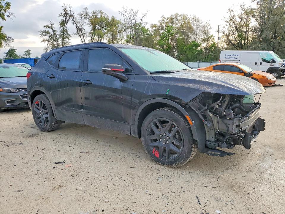 46142246 :رقم المزاد ، 3GNKBDR47LS617268 vin ، 2020 Chevrolet Blazer مزاد بيع